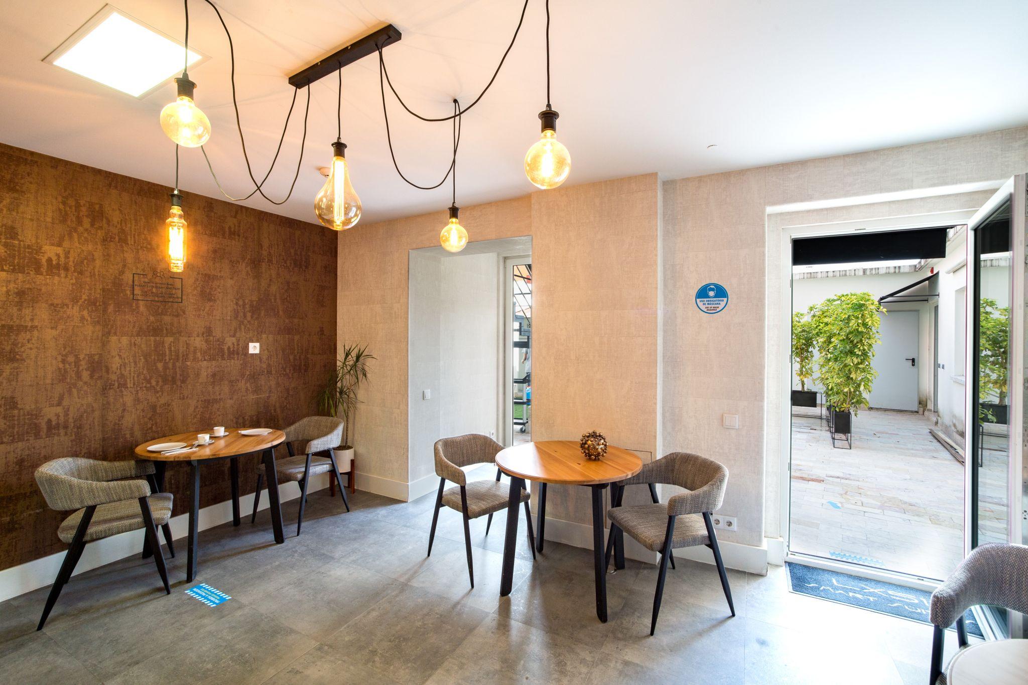 Lx51 Studios & Suites By Apt Iin - Lisbon Center Exterior photo