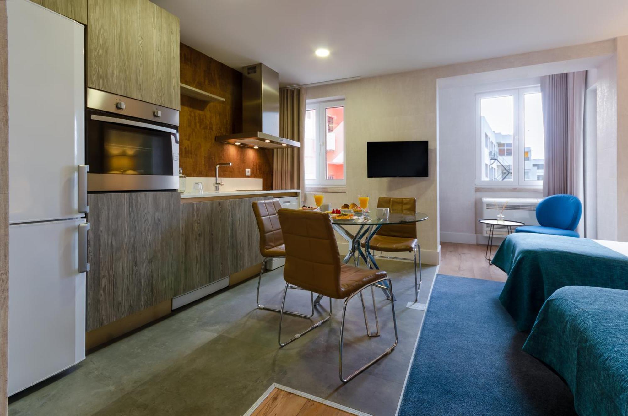 Lx51 Studios & Suites By Apt Iin - Lisbon Center Room photo